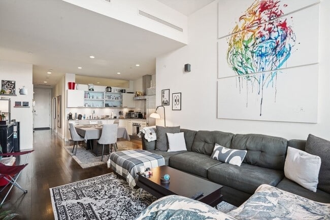 Foto del edificio - 360 Newbury St