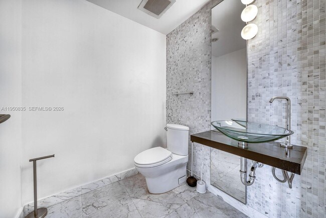 Foto del edificio - 200 Biscayne Blvd Way