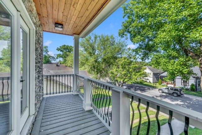 Foto del edificio - Brand NEW East Nashville 3 bedroom/3.5 bat...