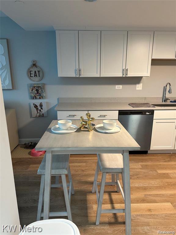 Foto del edificio - 3320 Spinnaker Ln