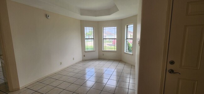 Living Room - 2566 Cottage Dr