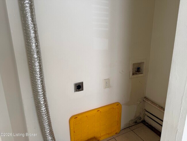Foto del edificio - 910 Sinclair St