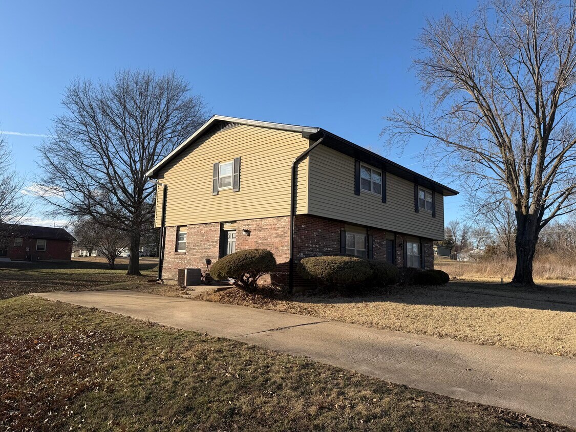 Foto del edificio - 2205 Warwick St