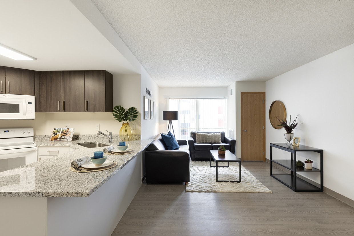 The Quad on Delaware Apartments in Minneapolis, MN