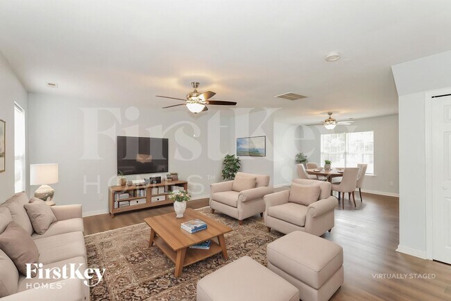 Foto del edificio - 16315 Circlegreen Dr