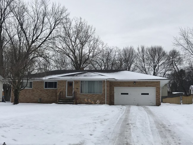 Building Photo - 18561 Bonnie Ln