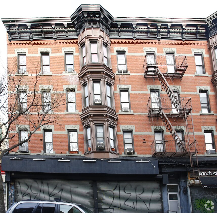 Building Photo - 184 Havemeyer St