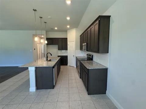 Foto del edificio - 1433 Eagle Nest Dr