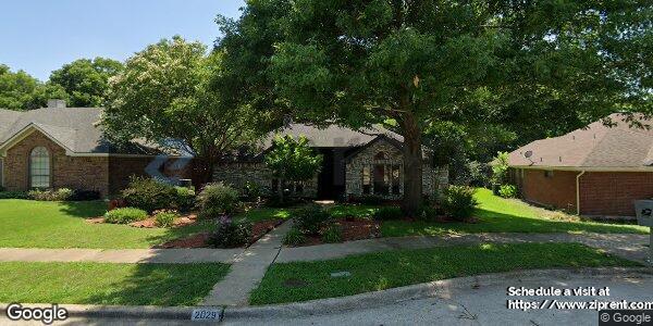 Primary Photo - 2029 Oakglen Dr