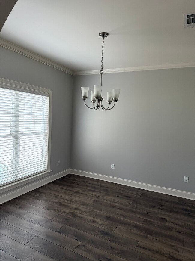 Foto del edificio - Gorgeous Home in Buck Run Subdivision!