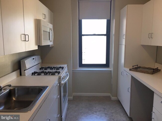 Foto del edificio - 135 S 19th St