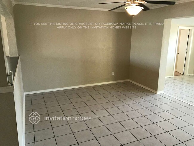 Building Photo - 7641 E Verde Ln