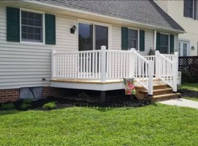 Foto del edificio - 900 Sumac Cir