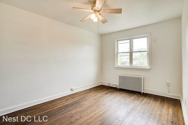 Building Photo - 4 br, 2 bath House - 424 19th NE Unit A