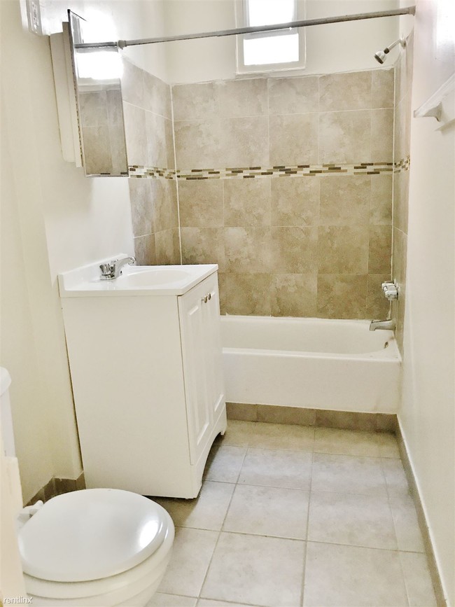 Building Photo - 2 br, 1 bath  - 516 McCandless Ave