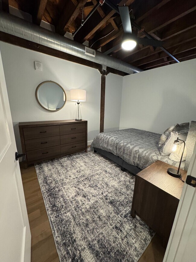 Building Photo - 1 bed/1 bath at The Hotel Street Lofts-Move in for $750