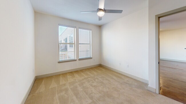 Interior Photo - Central Square at Frisco