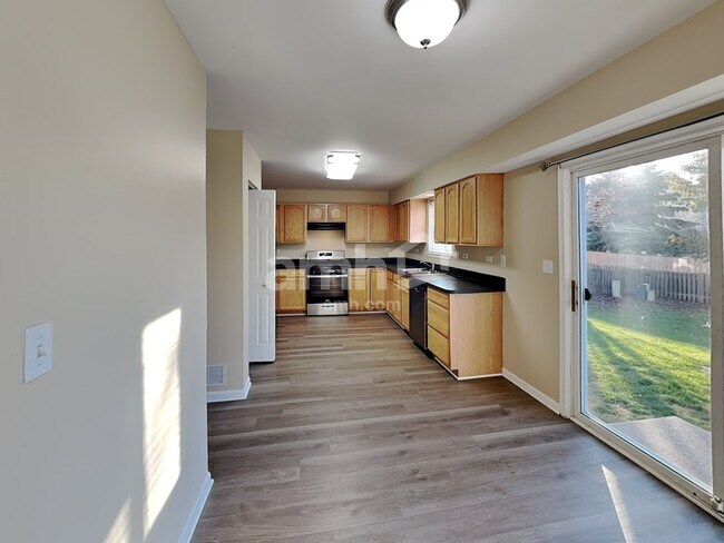 Foto del edificio - 2925 Shetland Ln