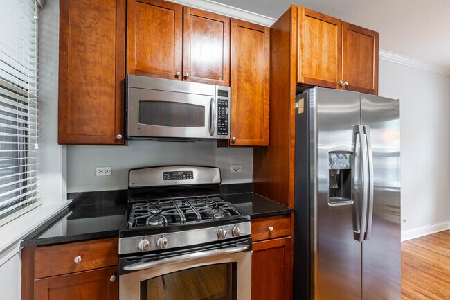 Foto del edificio - 736 W Addison St