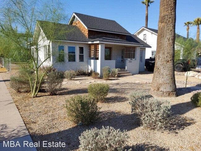 Building Photo - 2 br, 2 bath House - 2103 W Madison St