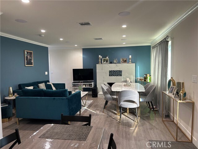 Building Photo - 1009 8th St