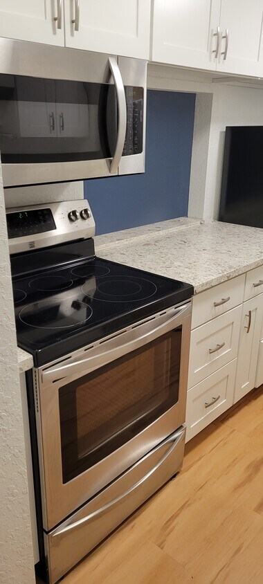 Foto principal - 435 Williams Ave N