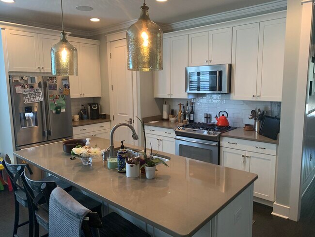 Foto del edificio - 40 Carson Oaks Ln