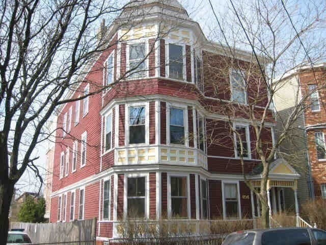Building Photo - 454 Green St