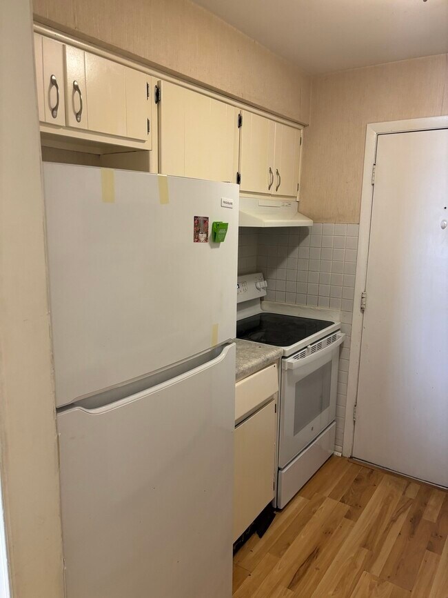 Foto del edificio - 15826 Terrace Dr