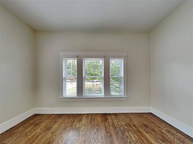 Foto del edificio - 5536 Tremont St