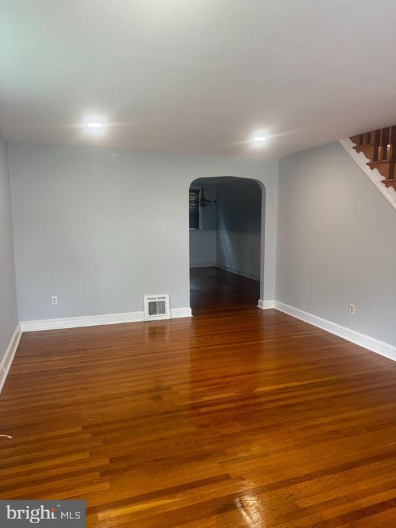 Foto principal - 2436 Stoneybrook Ln