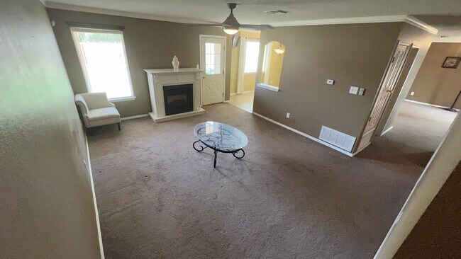 Foto del edificio - 6177 Sand River Pl