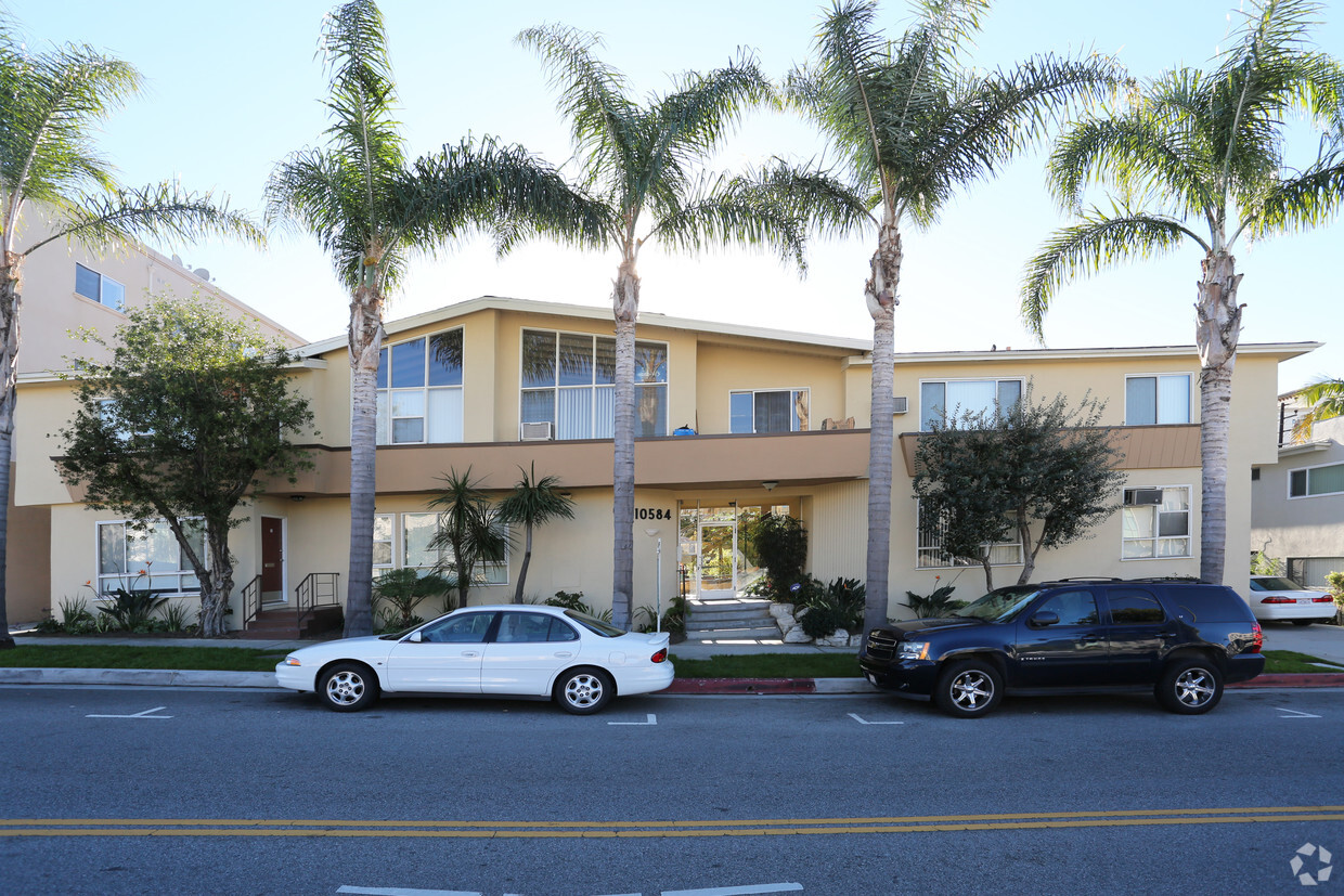 Primary Photo - Santa Monica Apartments