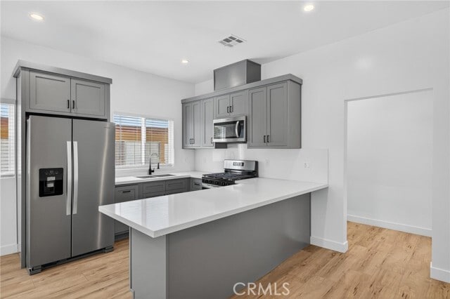 Foto del edificio - 14732 Gilmore St