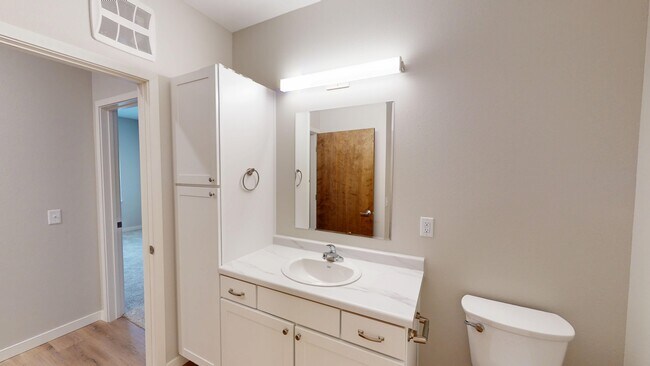 Bathroom - South Pointe Apartments