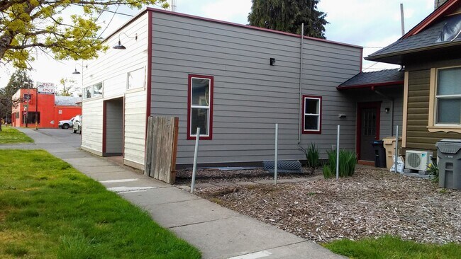 Also from Van Buren - 306 NW 10th St