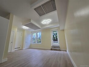 Building Photo - 32-64 45th St