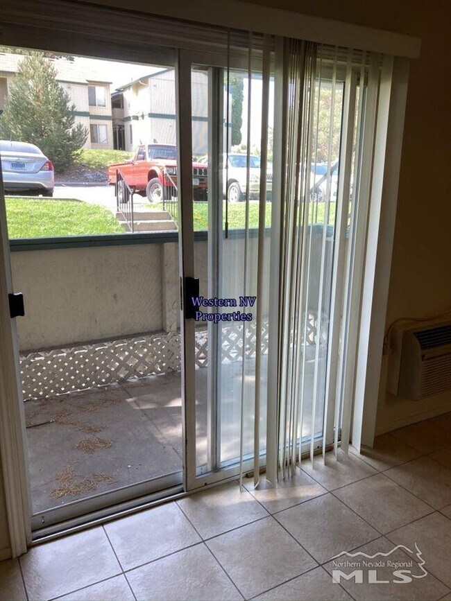 Building Photo - 3926 Clear Acre Ln