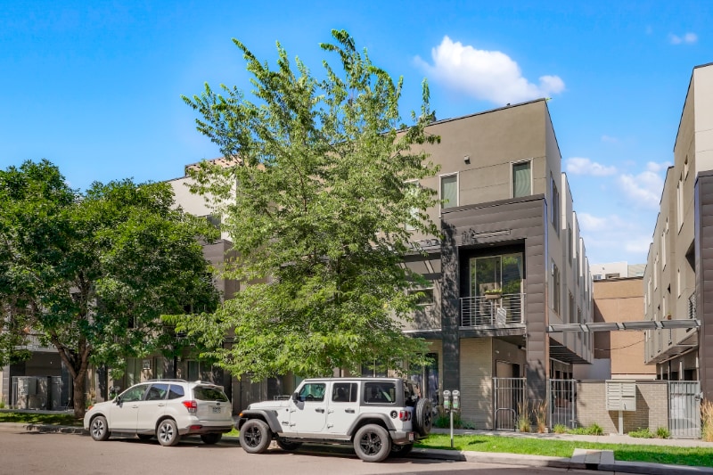 Photo - 1333 Elati St