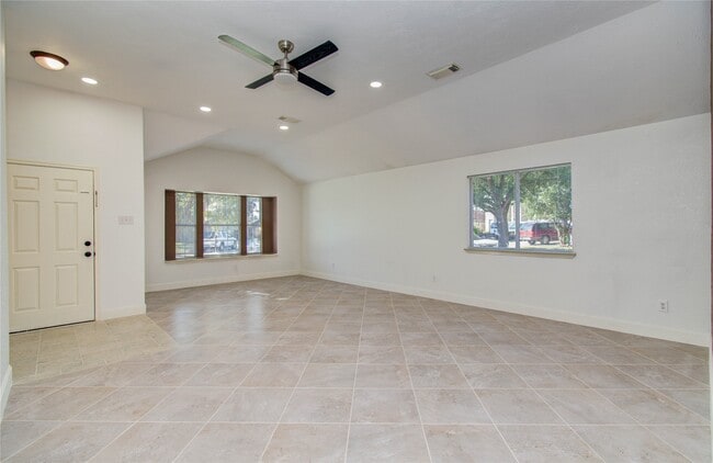 Building Photo - 12846 Sai Baba Dr