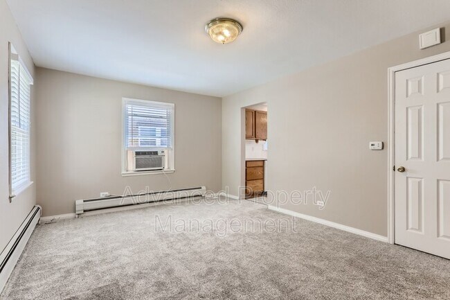 Building Photo - 3450 W Clyde Pl