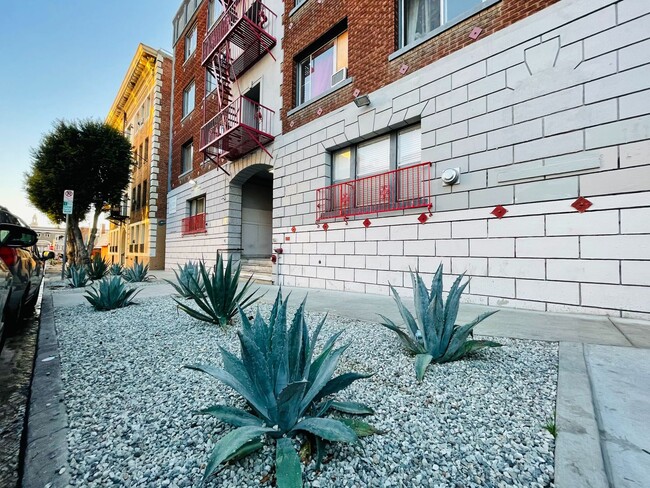 Interior Photo - Villa Shatto Apartments