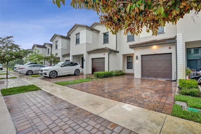 Foto del edificio - 250 SW 159th Ct