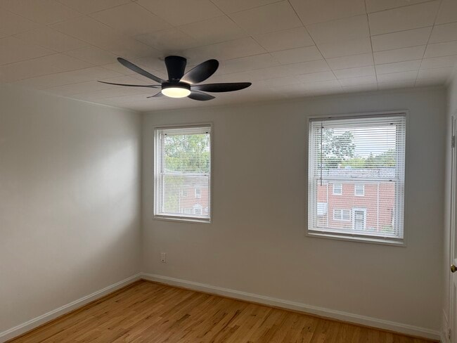 Building Photo - 1020 Wedgewood Rd
