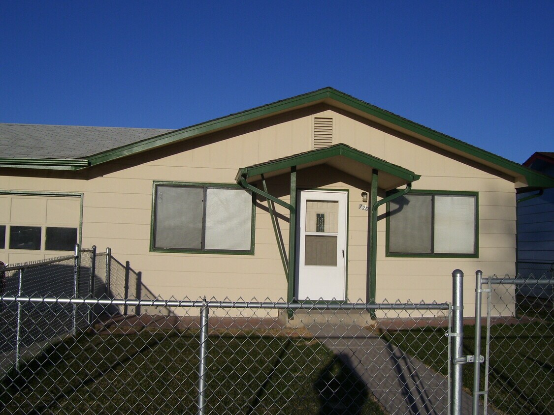 720 Morton St, Monte Vista, CO 81144 House Rental in Monte Vista, CO