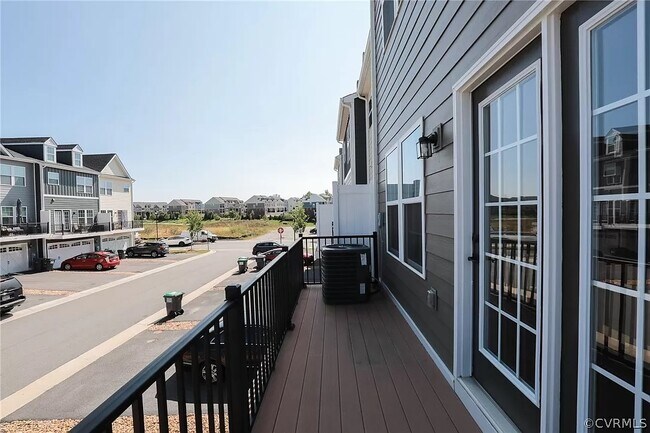 Building Photo - 11920 Shire Ln