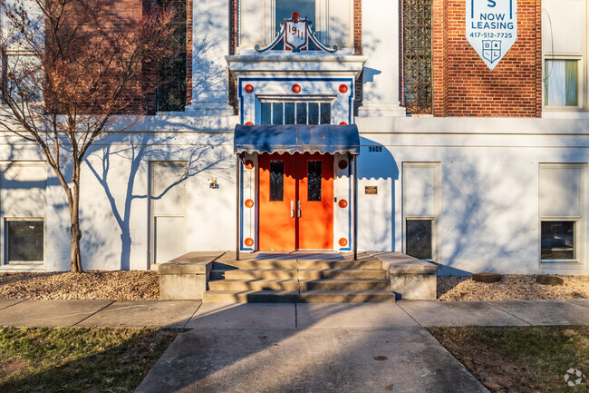 Building Photo - 1409 N Washington Ave