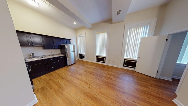 Photo - 1313 Allegheny Ave Apartment