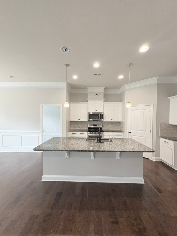 Building Photo - 676 Scarlet Baby Dr