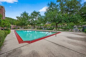 Building Photo - 8055 Cambridge St